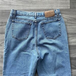 Vintage LA BLUES high waisted jeans 32” waist blue light wash denim mom jeans